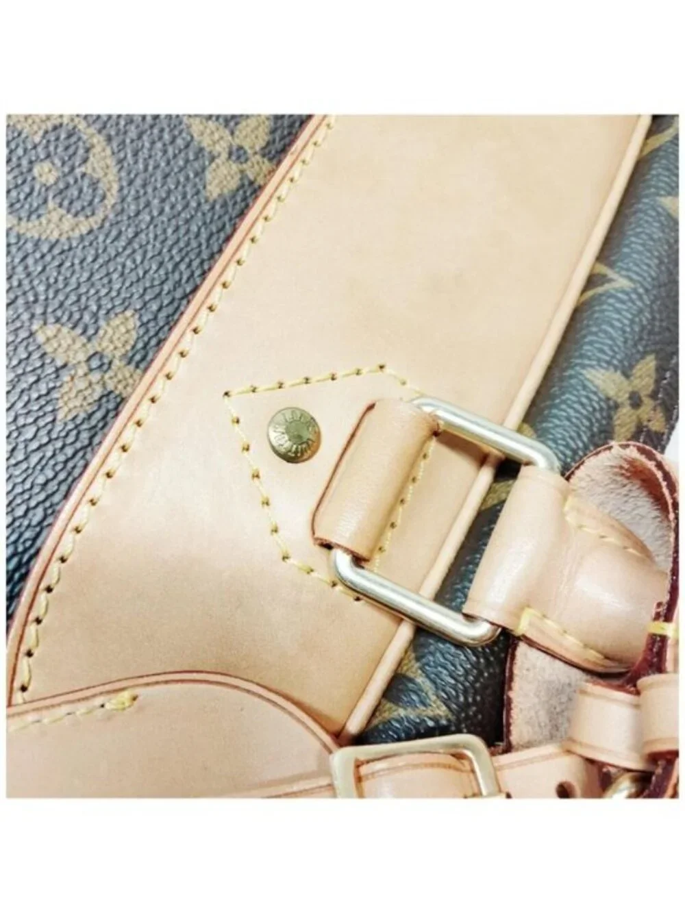 Authentic Louis Vuitton Evasion MM Monogram Travel Bag